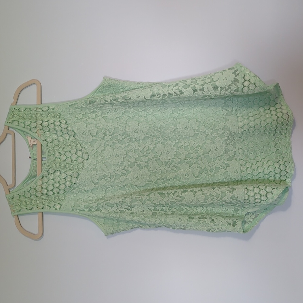 Beautiful Mint Green Lace Top